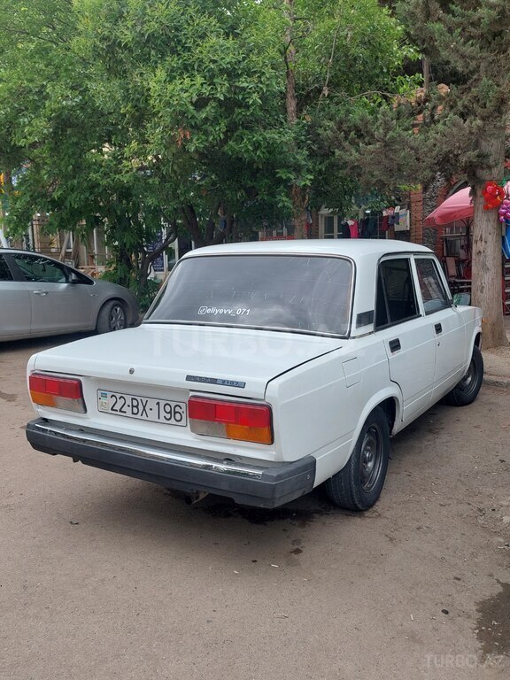 LADA (VAZ) 2107