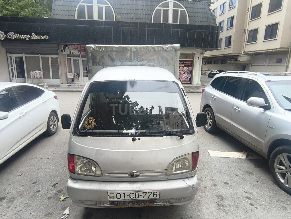 FAW 1021