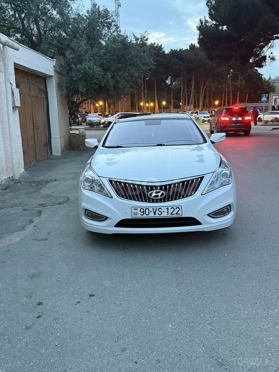 Hyundai Azera