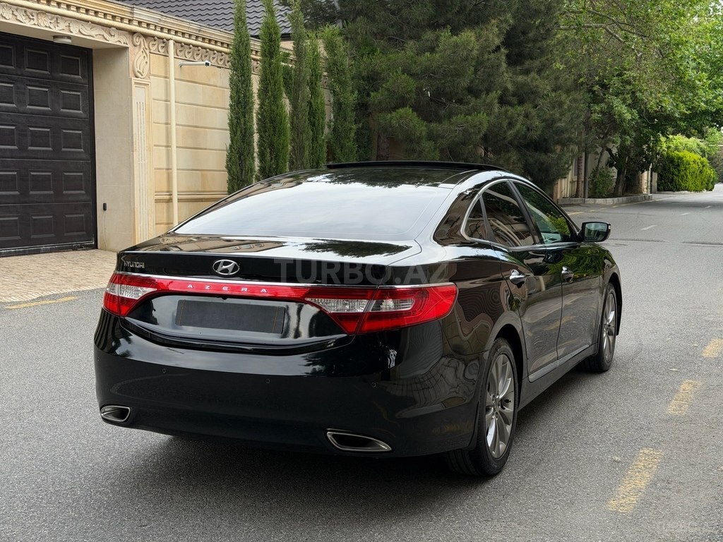 Hyundai Azera