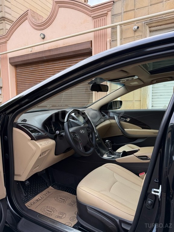 Hyundai Azera