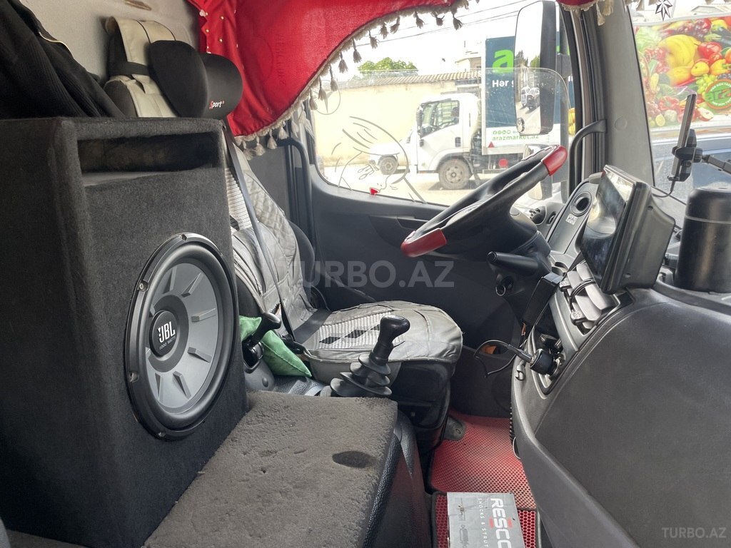 Mercedes Atego 818