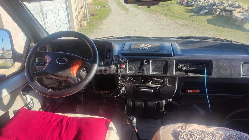 GAZ GAZel (33023-744)