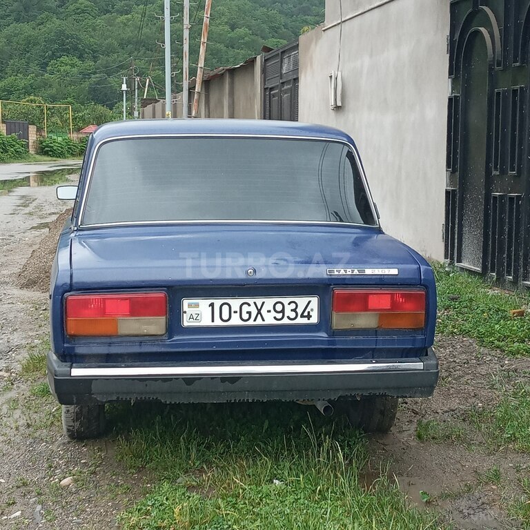 LADA (VAZ) 2107