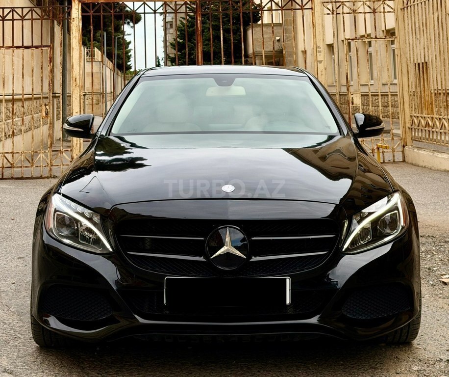 Mercedes C 300