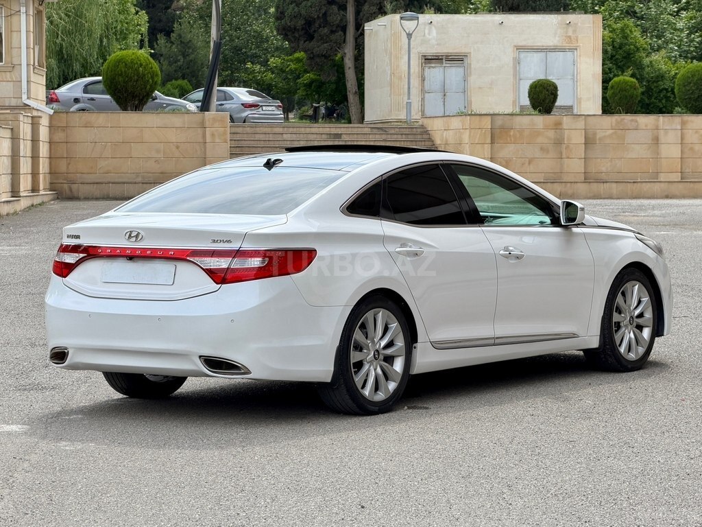 Hyundai Grandeur