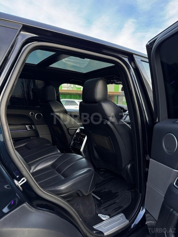 Land Rover RR Sport
