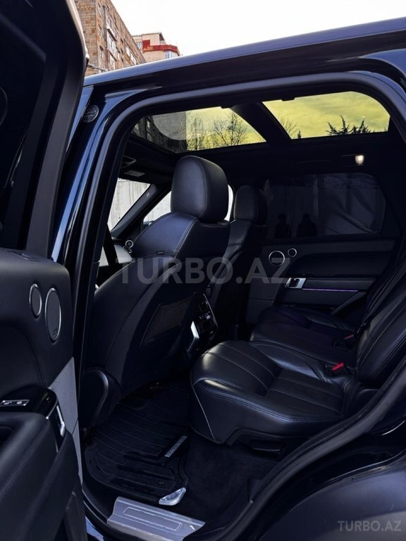 Land Rover RR Sport