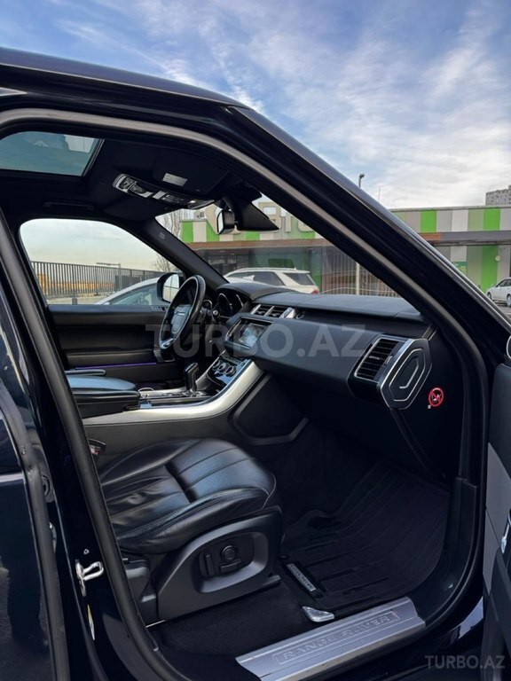 Land Rover RR Sport