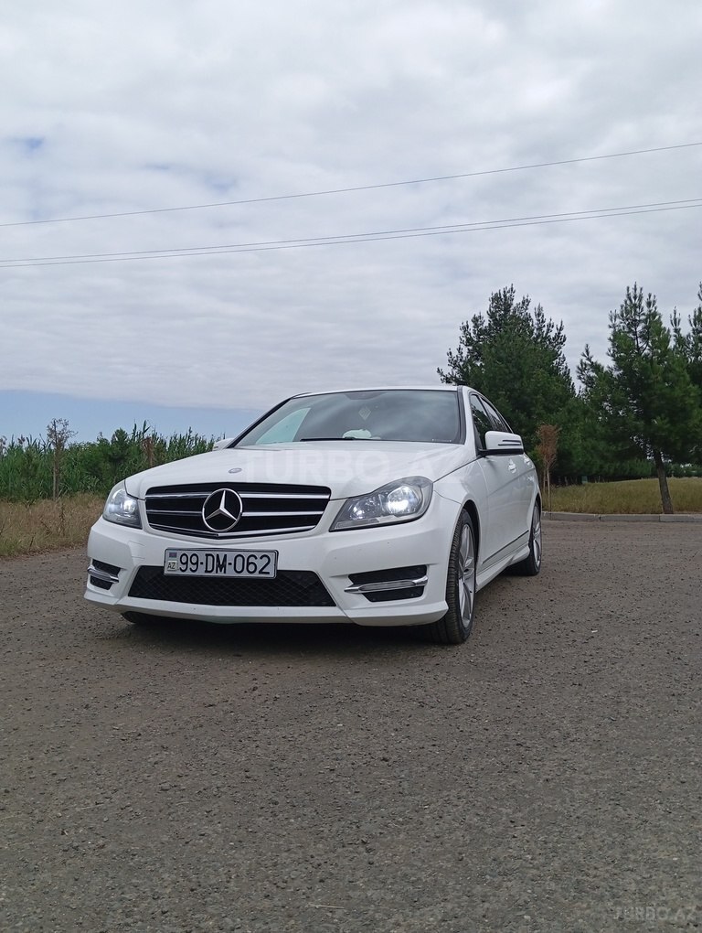 Mercedes C 250