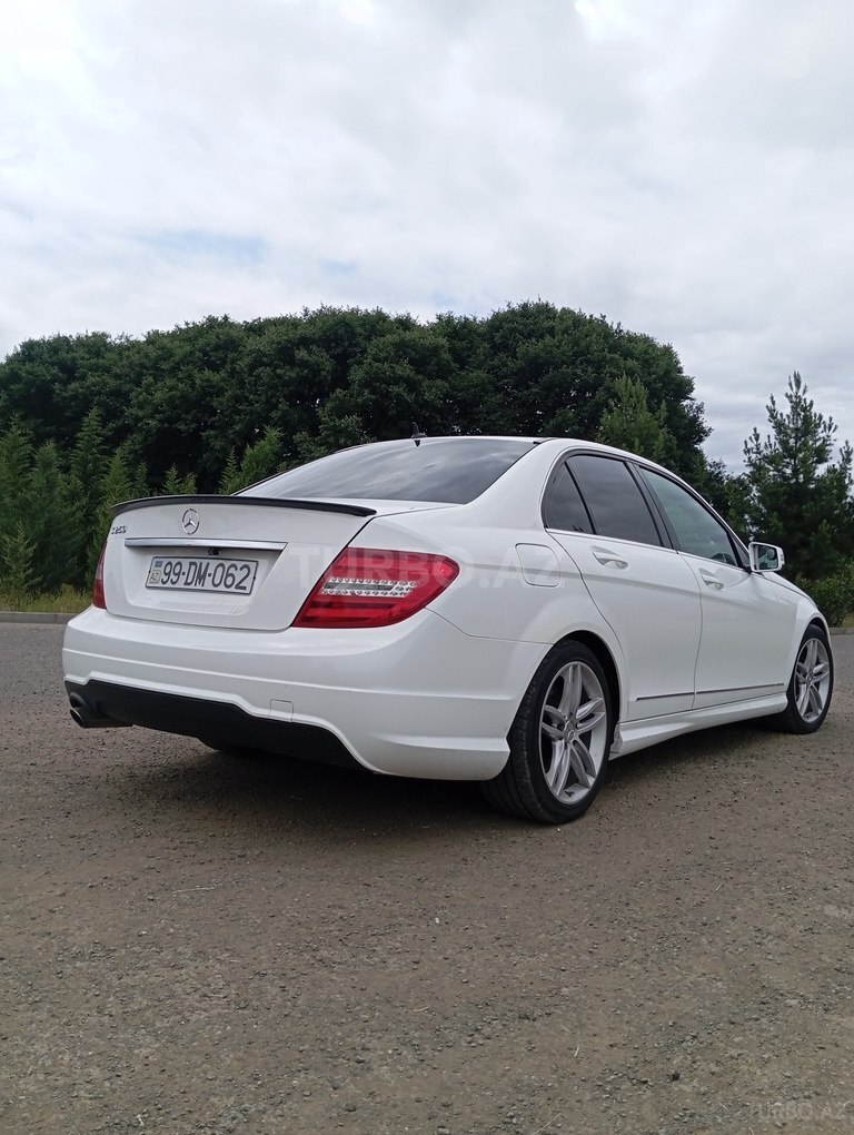 Mercedes C 250
