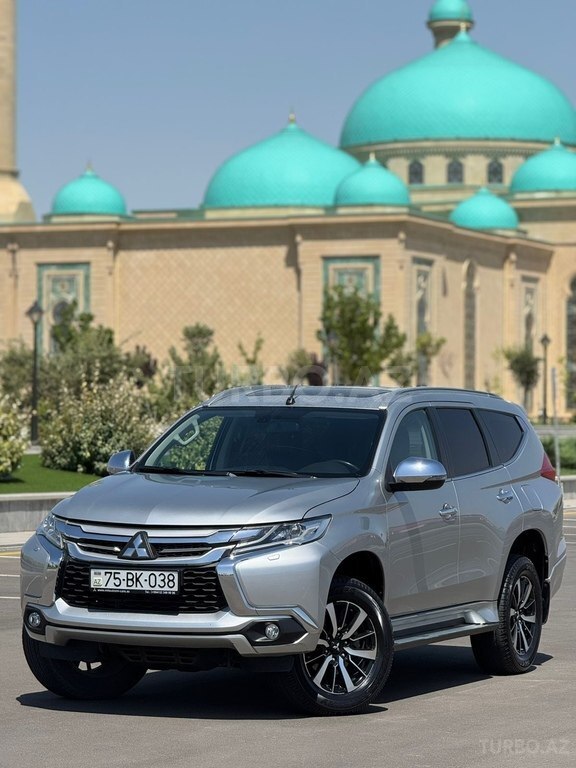 Mitsubishi Pajero Sport
