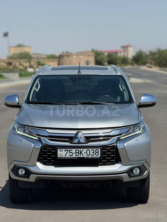 Mitsubishi Pajero Sport