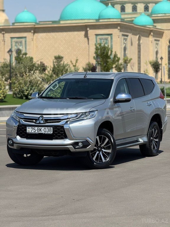Mitsubishi Pajero Sport