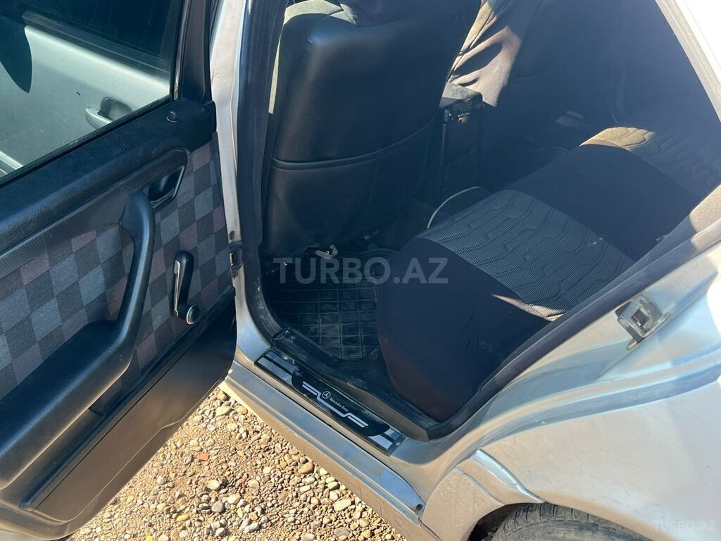 Mercedes C 180