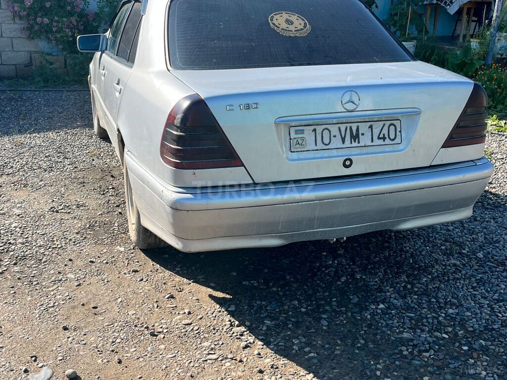 Mercedes C 180