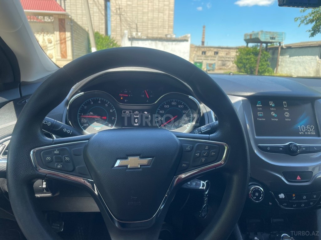 Chevrolet Cruze