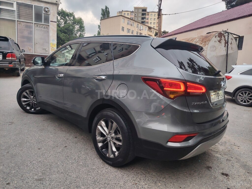 Hyundai Santa Fe