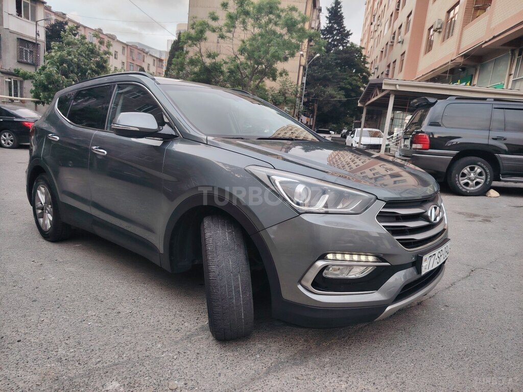 Hyundai Santa Fe