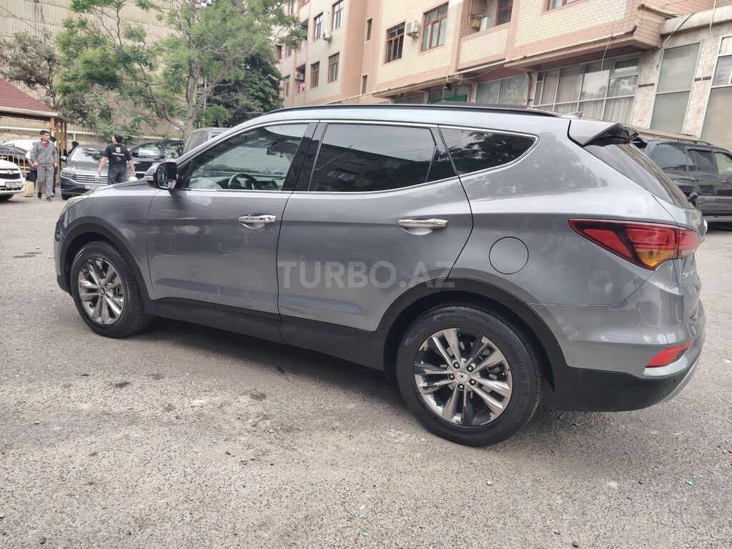 Hyundai Santa Fe