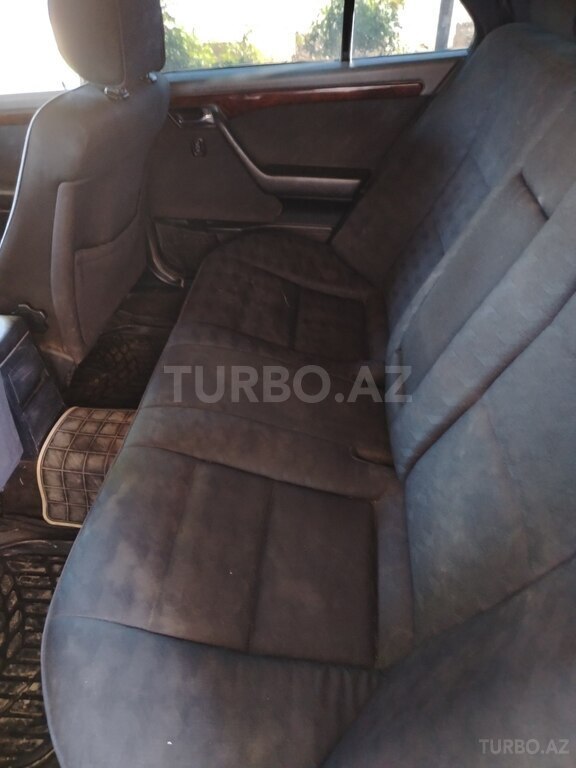 Mercedes 190