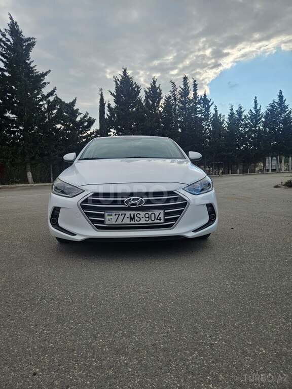Hyundai Elantra