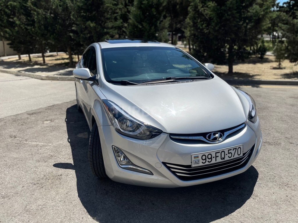 Hyundai Elantra