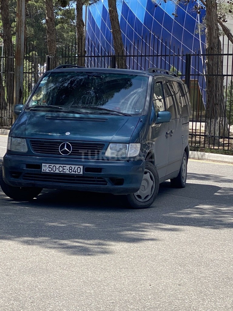 Mercedes Vito 114