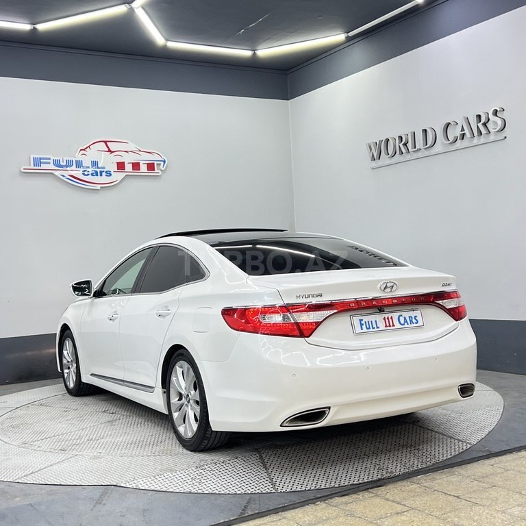 Hyundai Grandeur