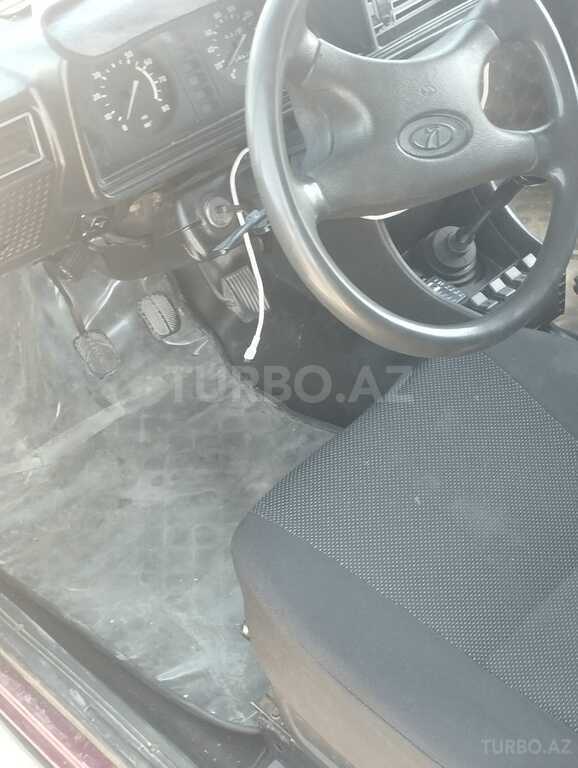 LADA (VAZ) 2107