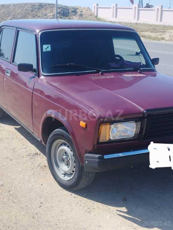 LADA (VAZ) 2107