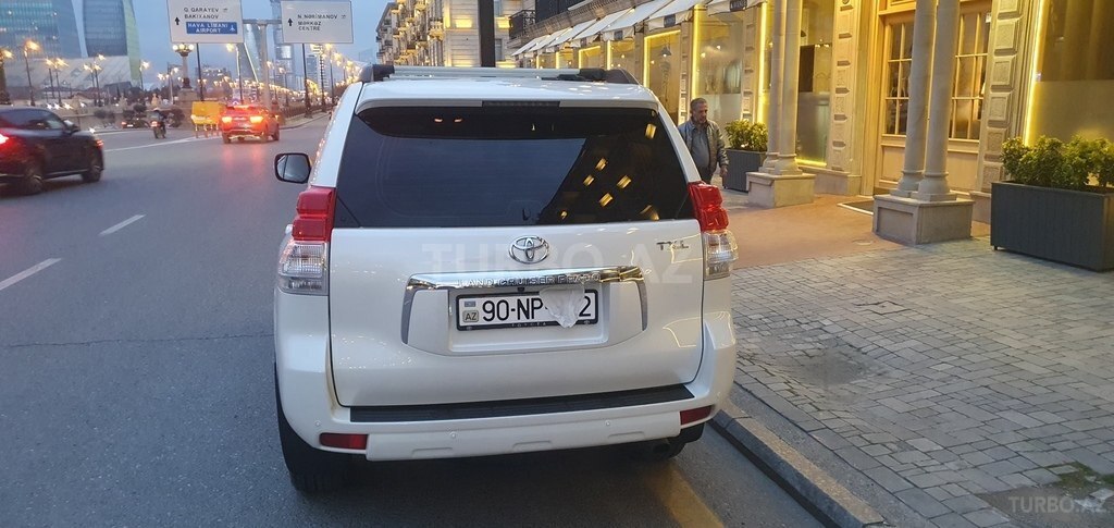 Toyota Land Cruiser Prado