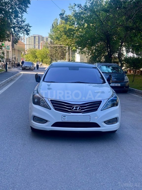 Hyundai Azera