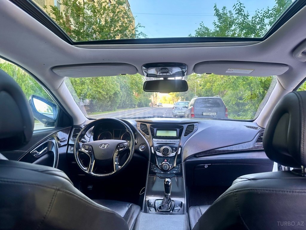Hyundai Azera