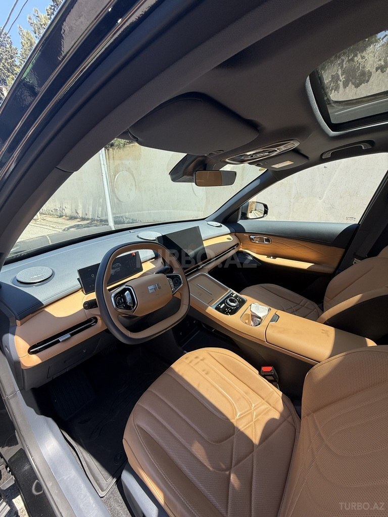Geely Galaxy Starship 7