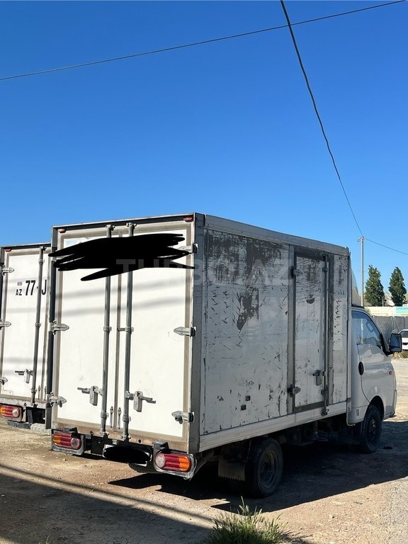 Hyundai H 100