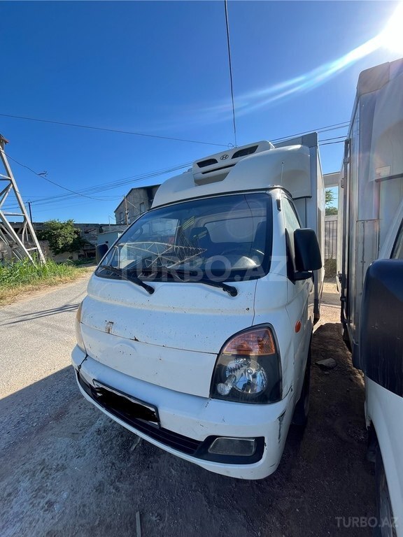 Hyundai H 100