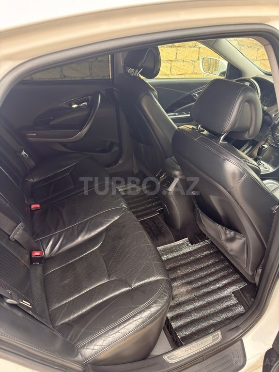 Hyundai Azera