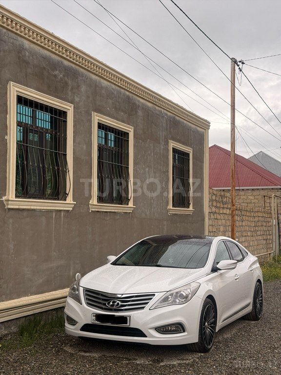 Hyundai Azera