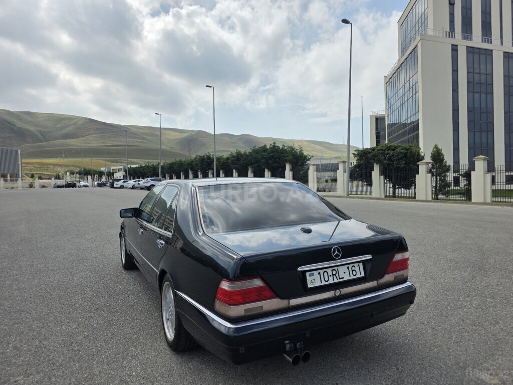 Mercedes S 280