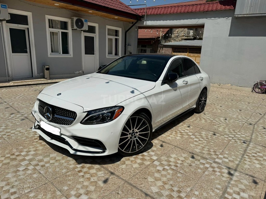 Mercedes C 300