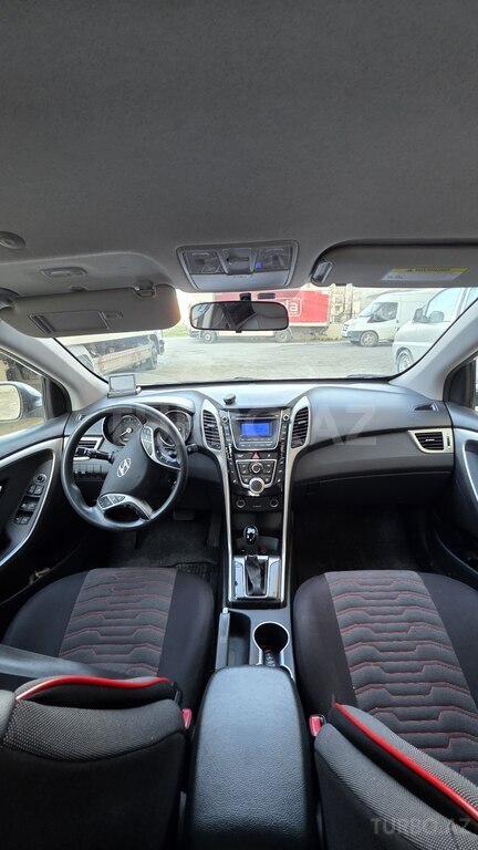 Hyundai Elantra GT