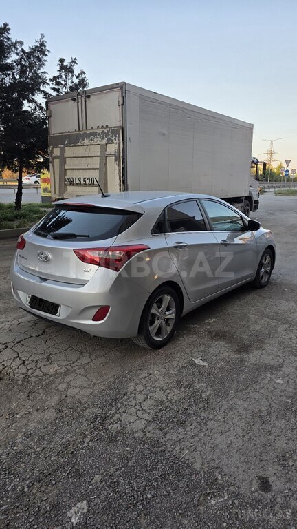 Hyundai Elantra GT