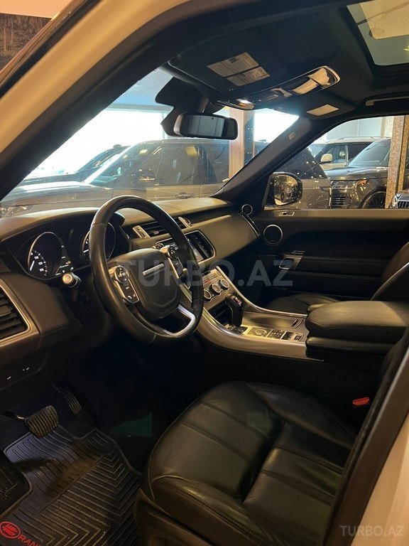 Land Rover RR Sport