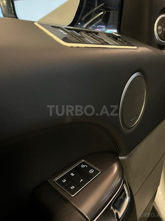 Land Rover RR Sport