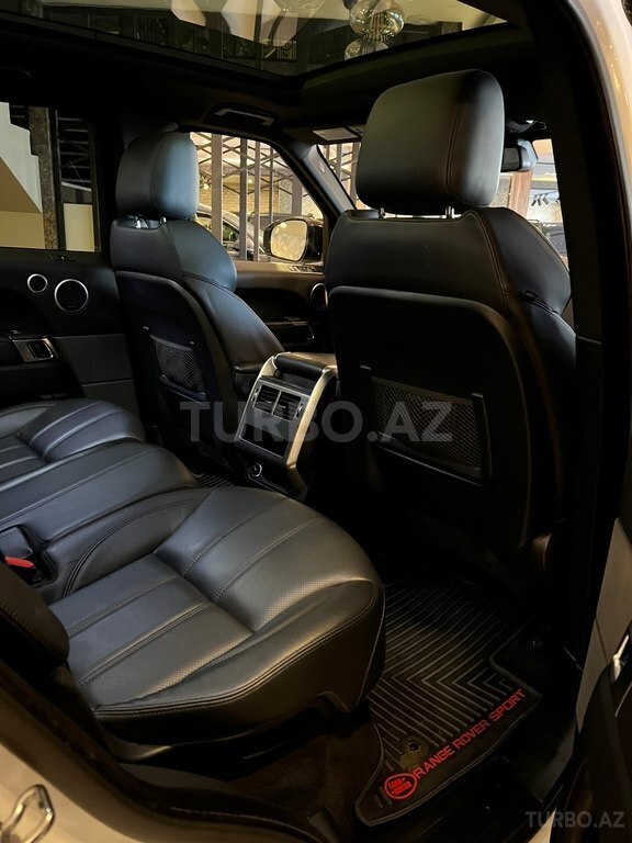 Land Rover RR Sport