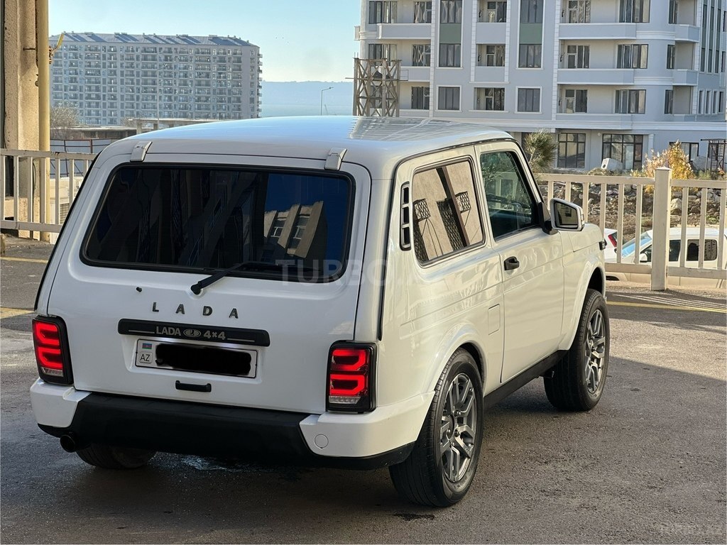 LADA (VAZ) Niva