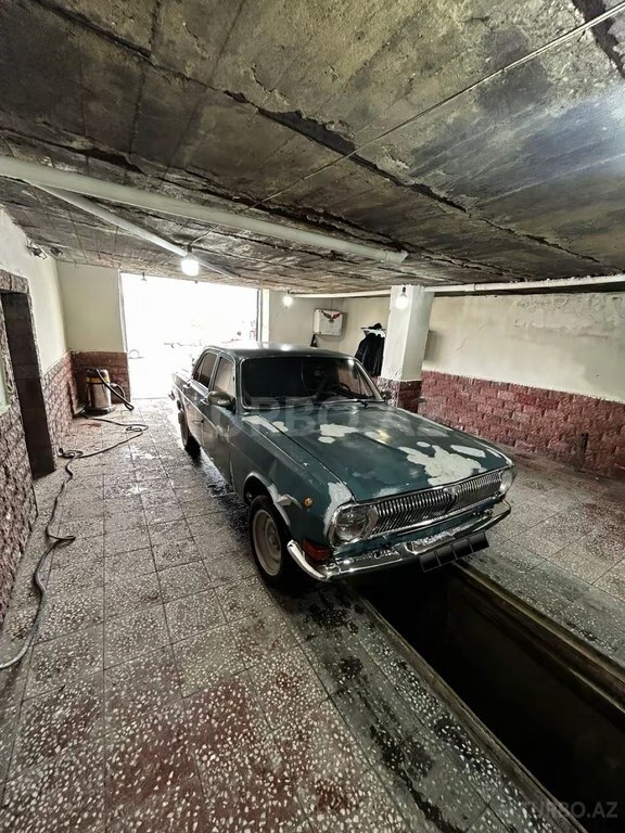 GAZ 24 "Volga"