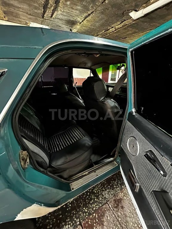 GAZ 24 "Volga"