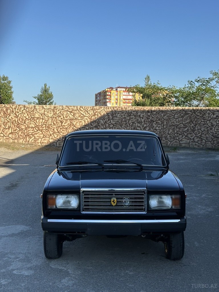 LADA (VAZ) 2107